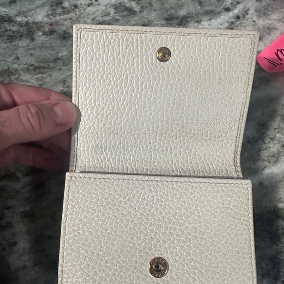 EGA GUCCI GG Marmont Quilted Leather Bifold Wallet Ivory - Picture 3 of 12